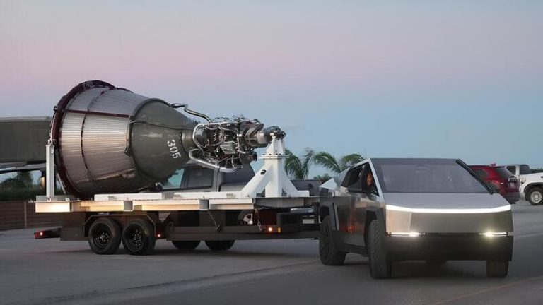 Incroyable vidéo Le Tesla Cybertruck défie les limites en remorquant