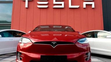 Tesla-300millions